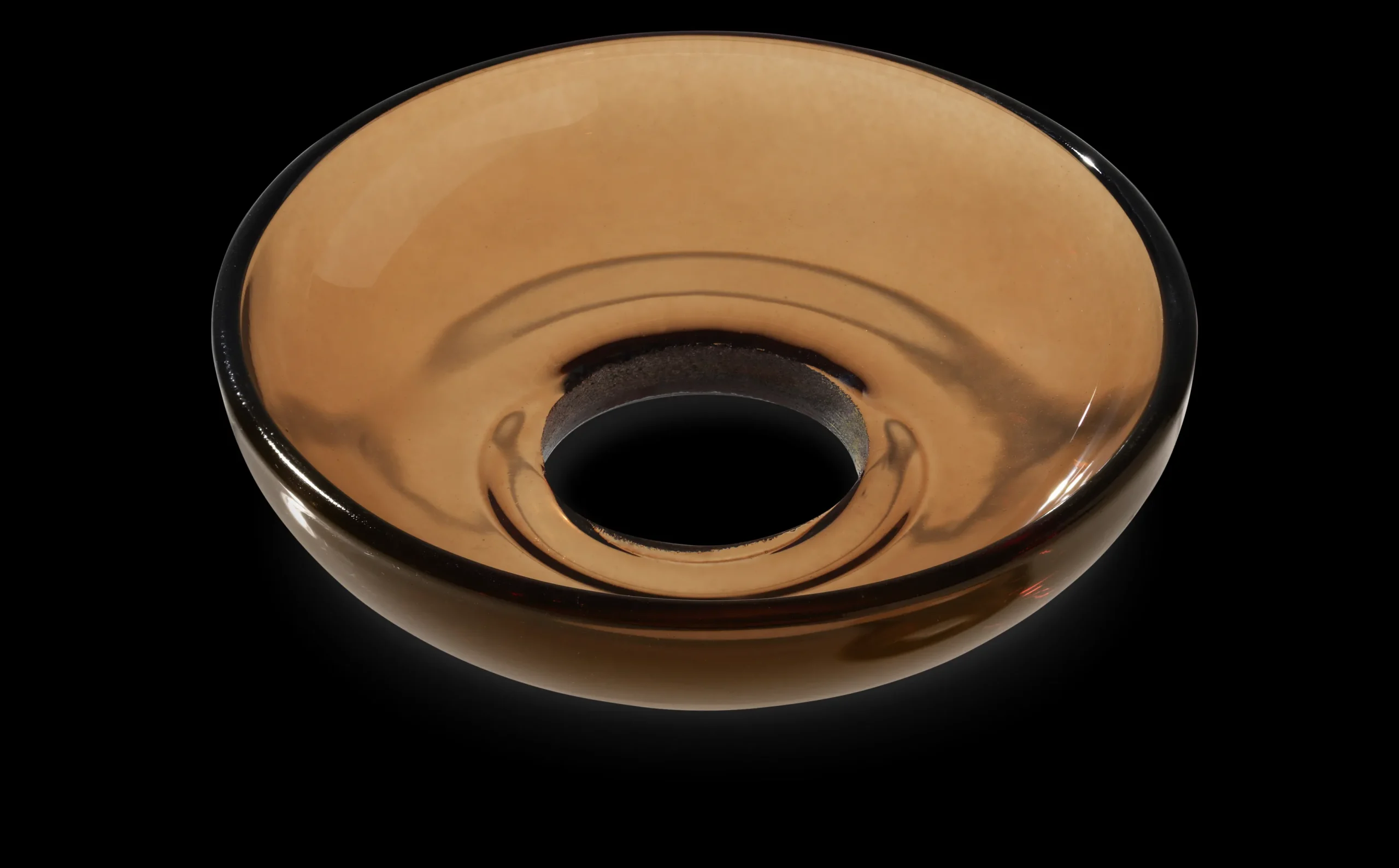 New Holmegaard Lysmanchet kurvet Ø8 cm i brun | Køb her