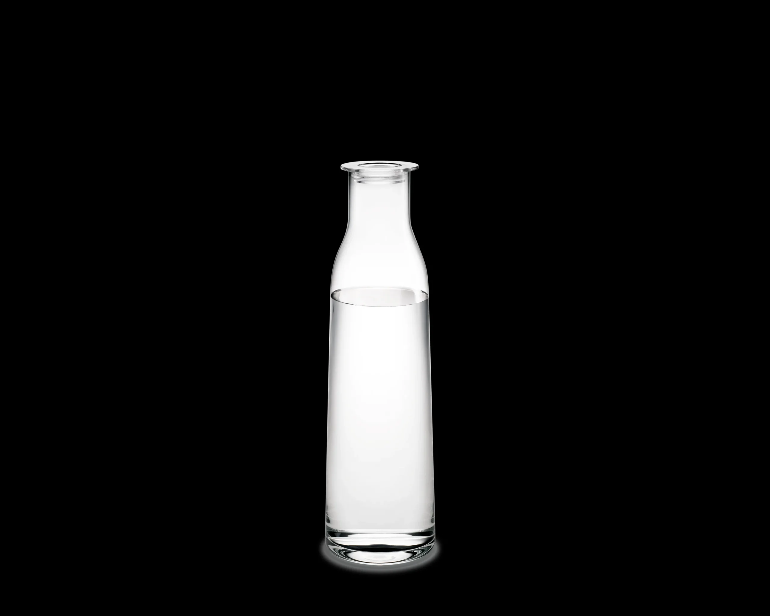 New Holmegaard Minima Flaske med låg 1,4 l klar | Køb her