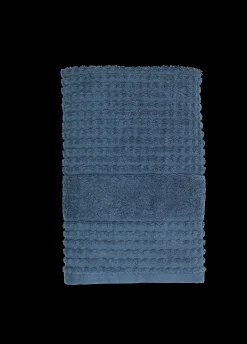 Hot JUNA Håndklæde 50x100 cm i blå fra serien Check | Køb her