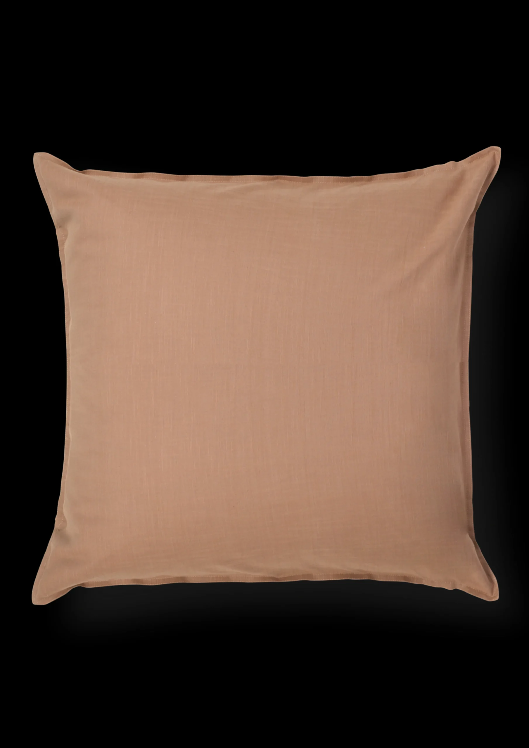 New JUNA Mochrome Pudebetræk støvet rød 60x63 cm | Køb her