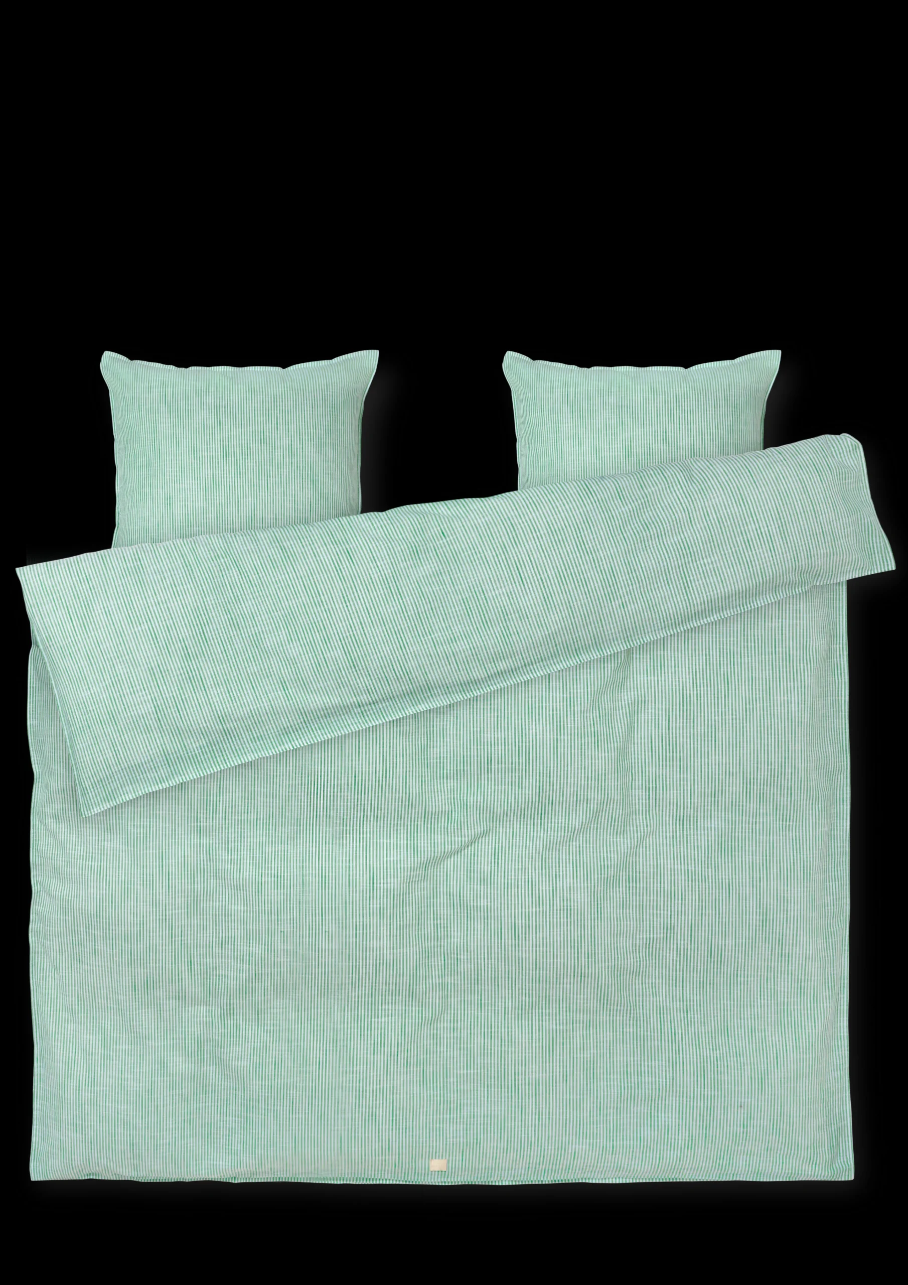 Discount JUNA Monochrome Lines Sengetøj 200x220cm grøn/hvid | Køb her