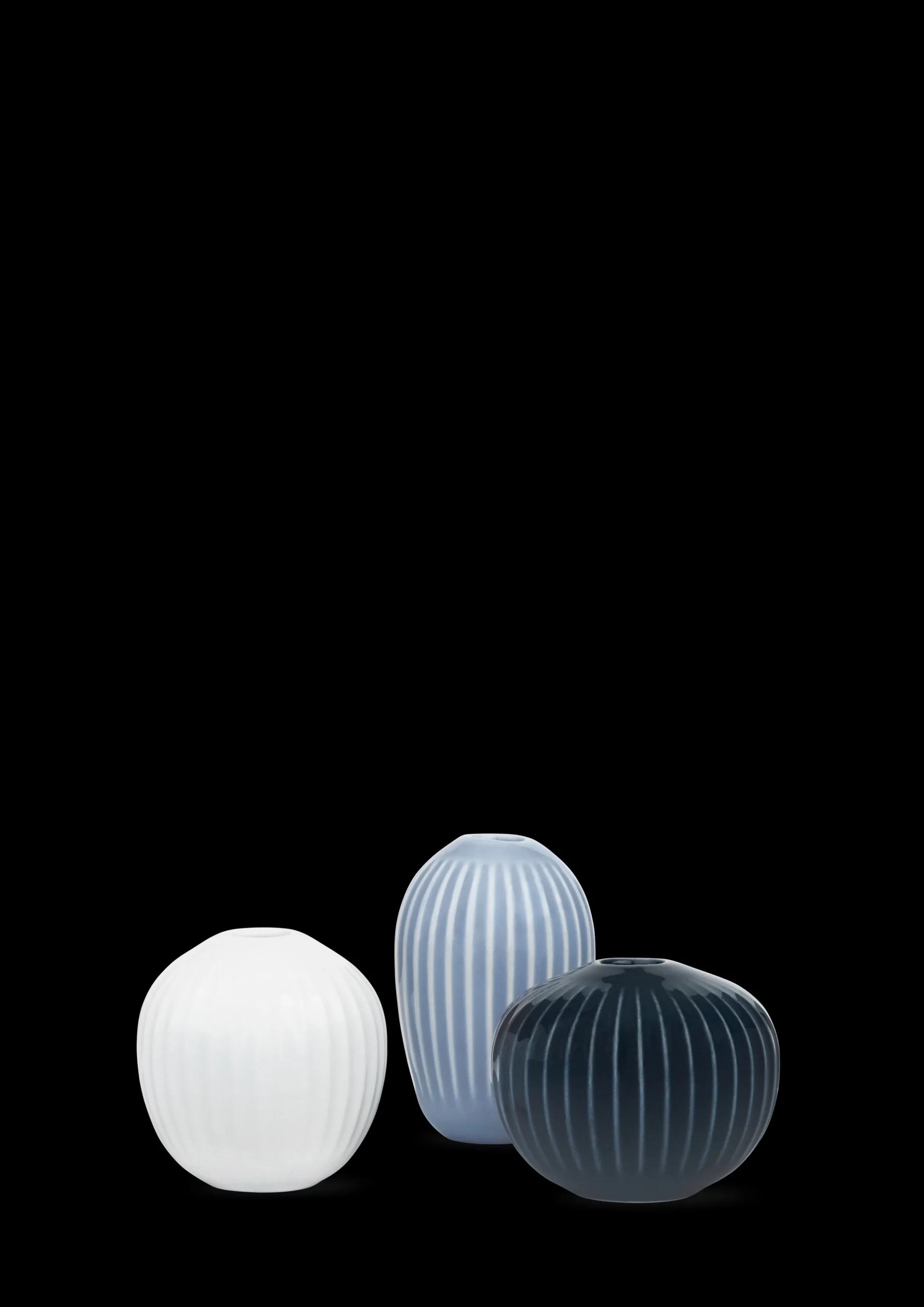 Discount Kähler Hammershøi Vase miniature lys blå 3 stk. | Køb her
