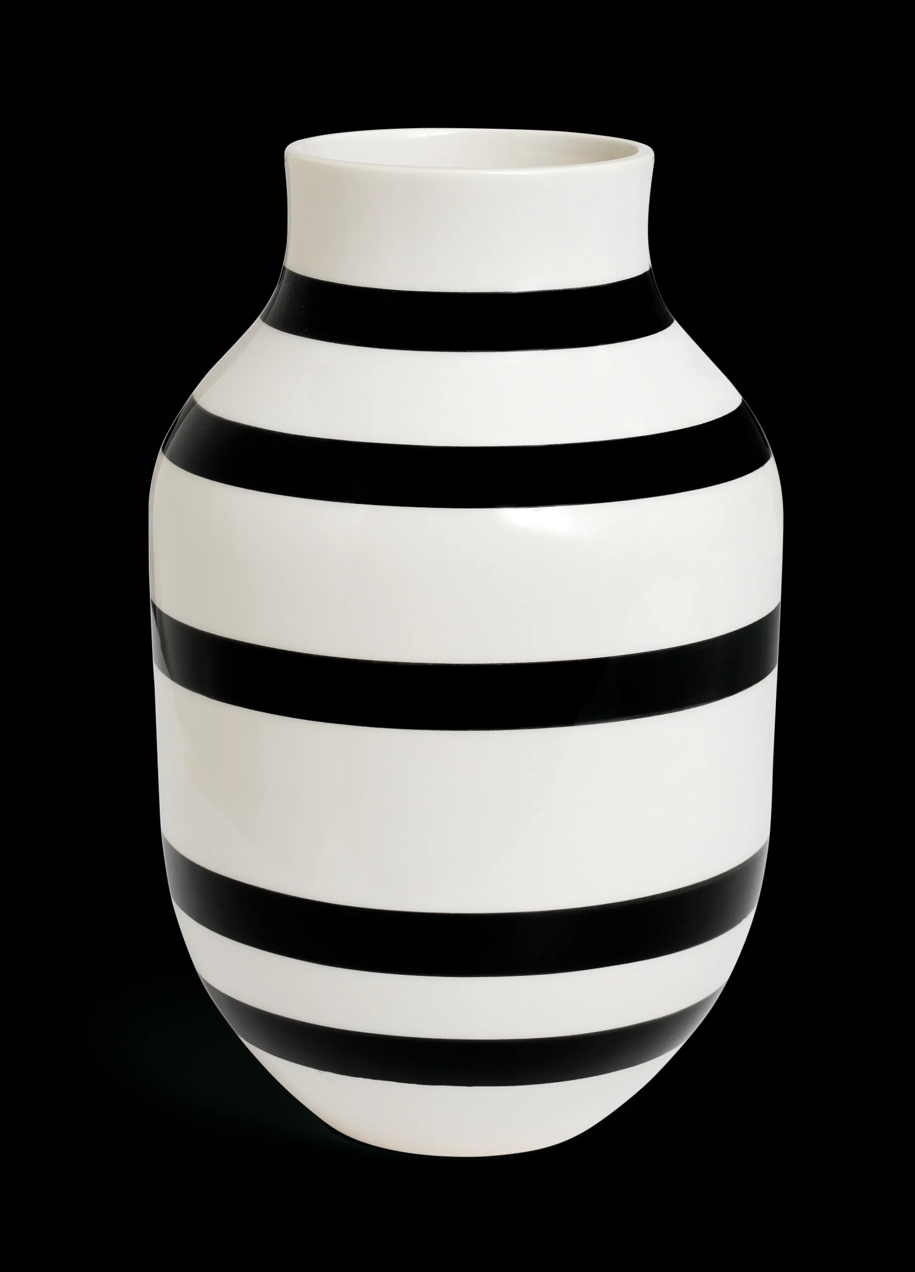 Online Kähler Vase H31 cm i sort fra serien Omaggio | Køb her