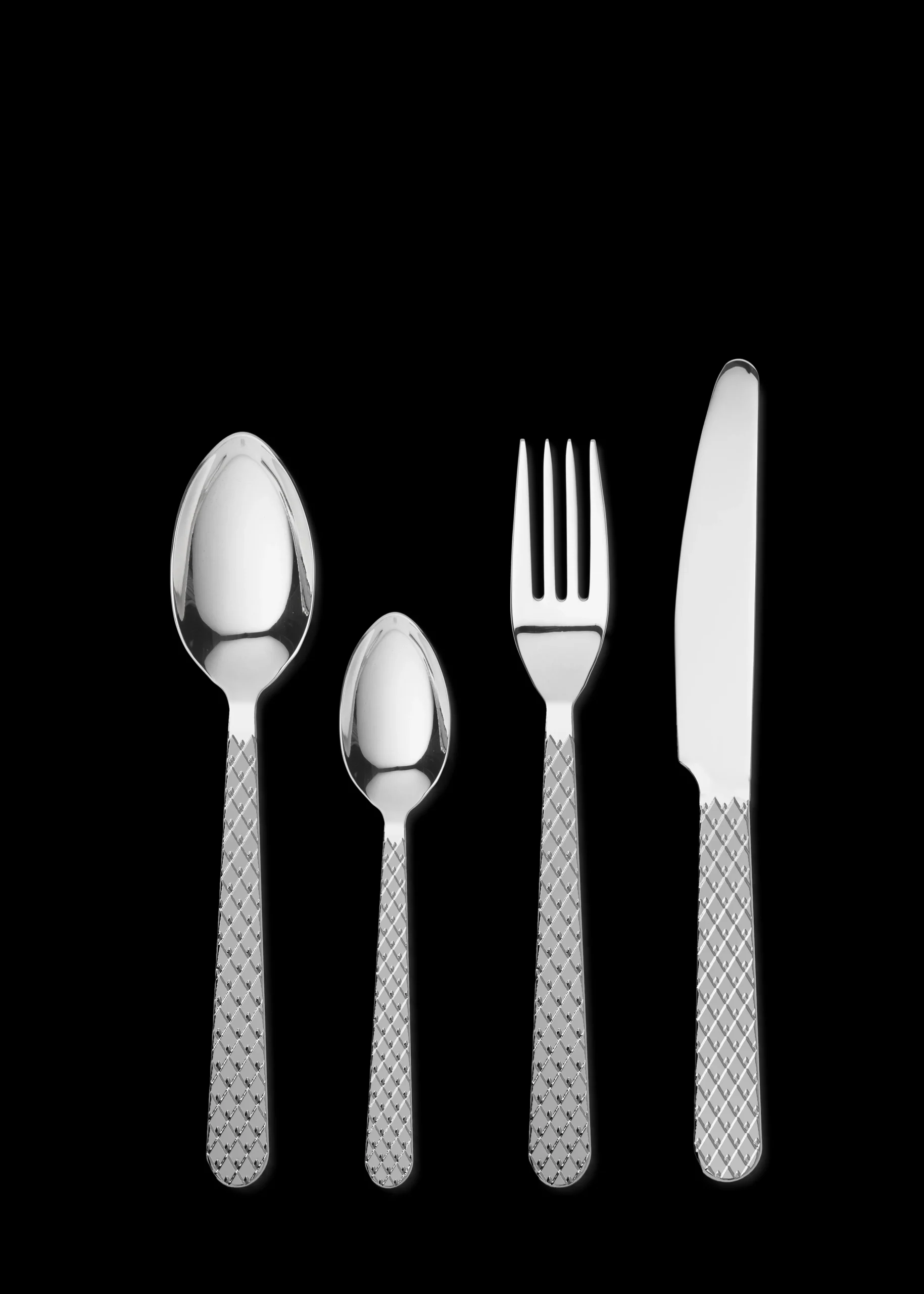 Discount Lyngby Porcelæn Bestiksæt 16 stk. i krom | Køb her