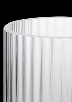 Lyngby Porcelæn Lyngby Vase H20.5 klar mundblæst glas