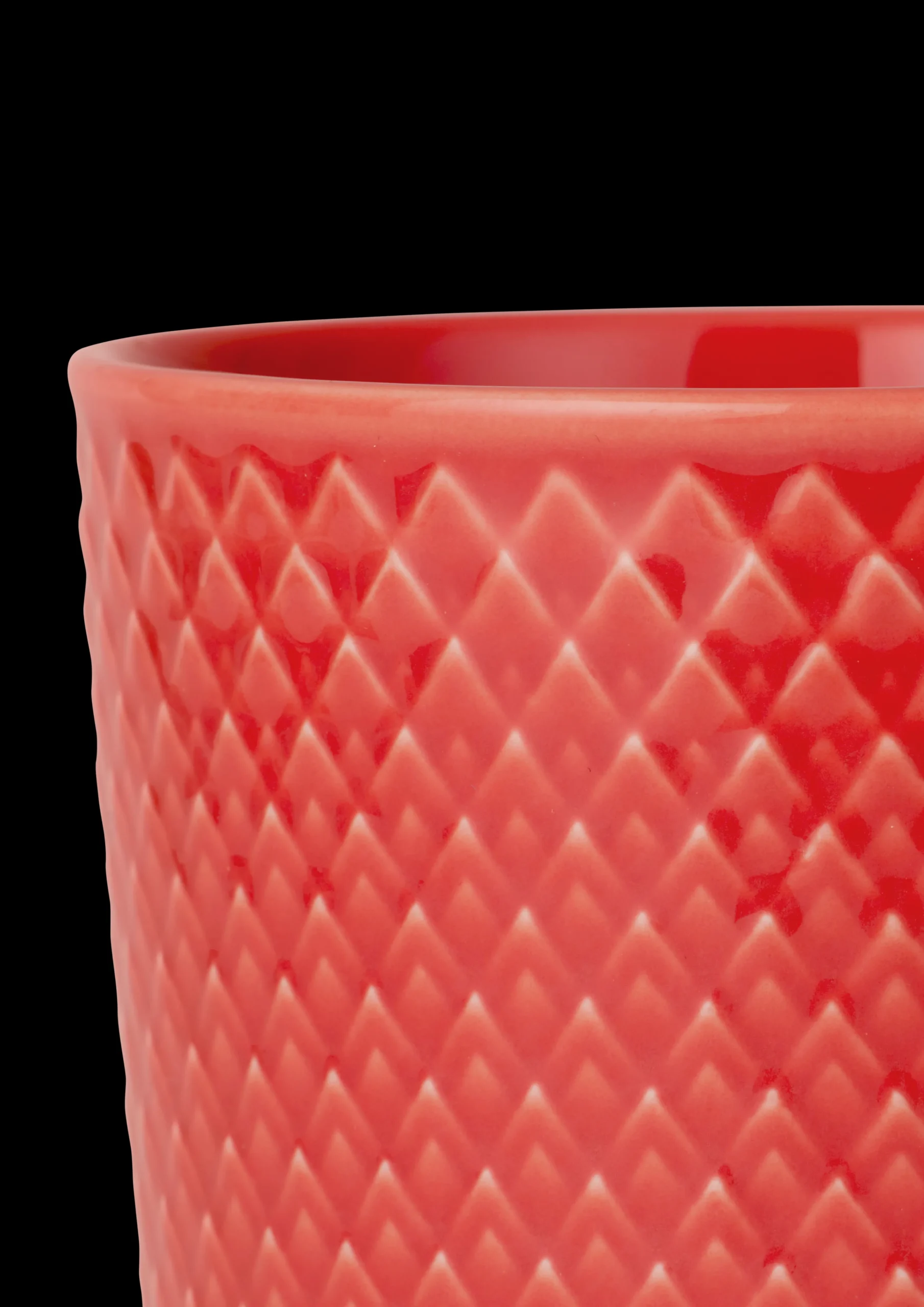 Sale Lyngby Porcelæn Rhombe Color Krus 33 cl koral | Køb her