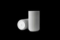 Best Lyngby Porcelæn Vase H25 cm i grå fra serien Lyngby